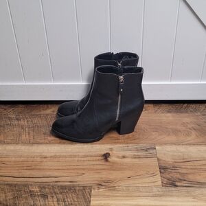 Vera Wang Black Ankle Boots with Zippers